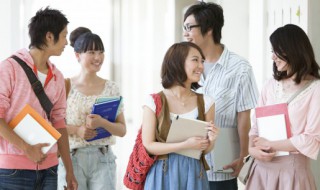 闺女叛逆不上学该怎么处理（孩子叛逆不去上学）