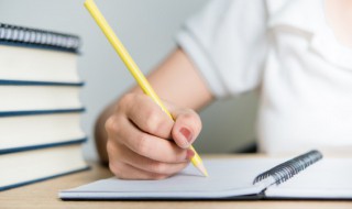 十八岁成人礼寄语 十八岁成人礼寄语古诗词