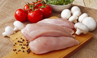 煮熟的鸡肉常温放多久 煮熟的鸡肉常温下放多久