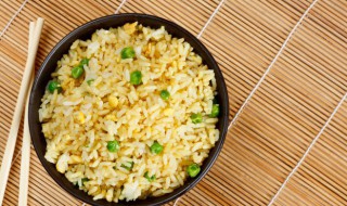 蛋炒饭是用生米还是熟米 蛋炒饭用的是生米还是熟米