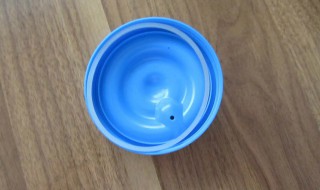 如何去除保温杯硅胶圈异味 保温杯杯盖的胶圈异味怎么去除