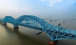 南京大桥铁路桥全长大约多少 南京大桥铁路桥全长大约多少千米