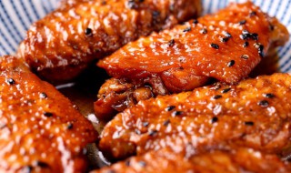 炭烤鸡翅的腌制方法 碳烤鸡翅怎么腌制
