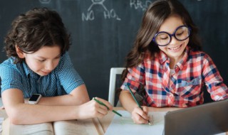 孩子做作业拖拖拉拉怎么办 小孩子做作业拖拖拉拉怎么办