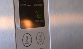 指纹锁自锁多久才解除 指纹锁自锁了多久自动解除