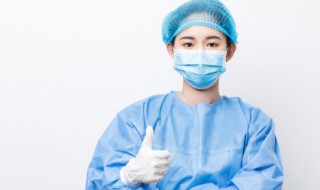 佩戴医用外科的正确方法 以下佩戴使用医用外科口罩的方法错误的是
