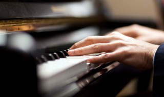 钢琴的英语怎么读 钢琴的英语怎么读怎么写