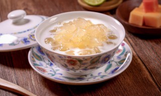 桃胶燕窝皂角米的做法 燕窝皂米桃胶怎么做