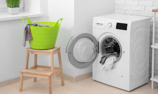 家庭滚筒洗衣机清洗方法全过程（家用滚筒洗衣机如何清洗）