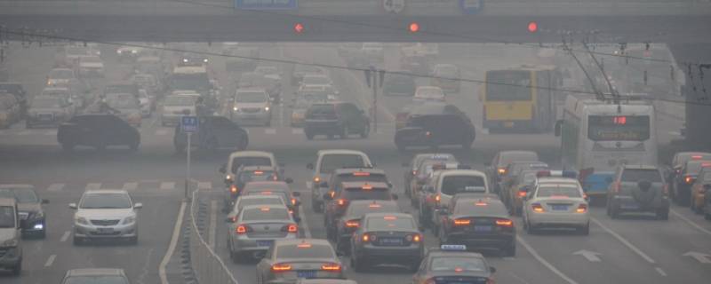 城市大气污染浓度与风速成什么关系 大气污染物的浓度和风速