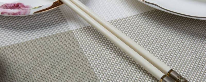 公筷是黑色还是白色（白色是公筷还是黑色公筷子）