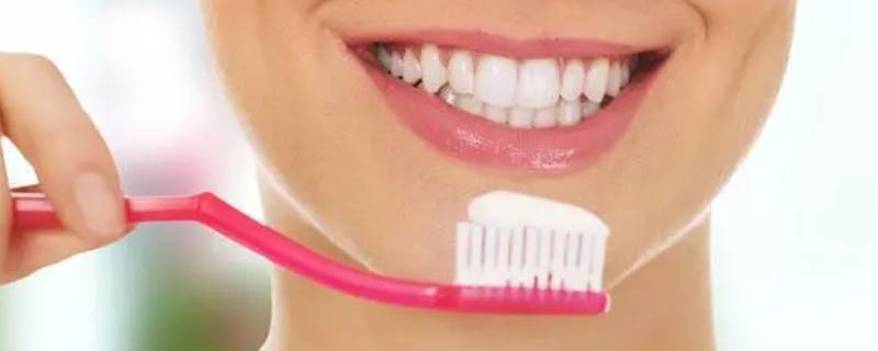 刷牙应该采用竖刷法还是横刷法 刷牙是横刷法还是竖刷法