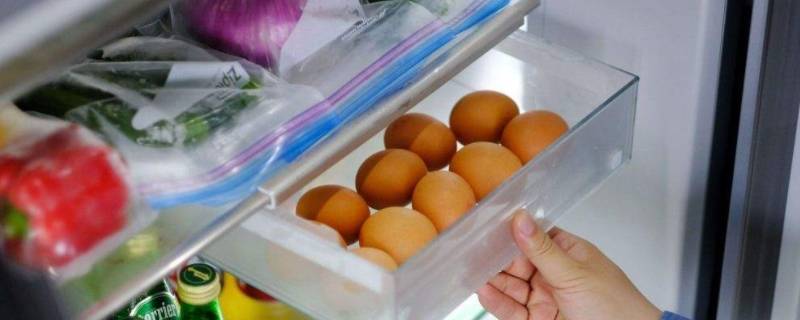 鸡蛋在冰箱里可以放多久（西红柿鸡蛋在冰箱里可以放多久）