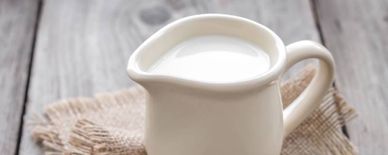 牛奶上面一层膜是什么 牛奶上面一层膜是什么成分