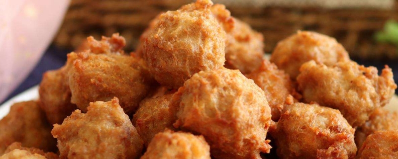 炸圆子用什么粉比较脆（炸丸子要用什么粉比较酥脆）