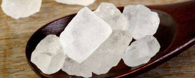 水晶冰糖是用什么做成的（水晶糖是冰糖吗）