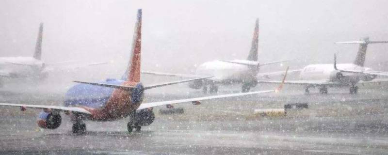 下雪可以坐飞机吗（下大雪可以坐飞机吗）
