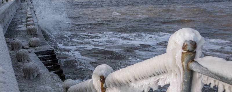 冬天海水结冰是可能还是不可能 冬天海水结冰可能吗?