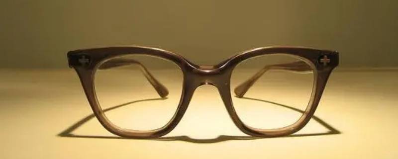 聚焦眼镜和普通眼镜有什么区别 全聚焦眼镜是什么意思