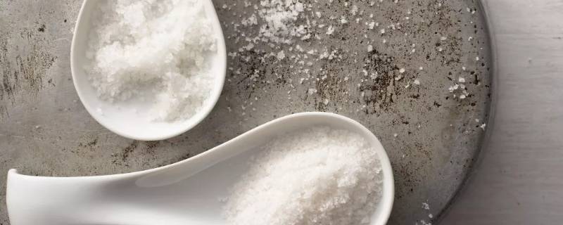 中盐为什么加亚铁氰化钾 中盐为什么加亚铁氰化钾