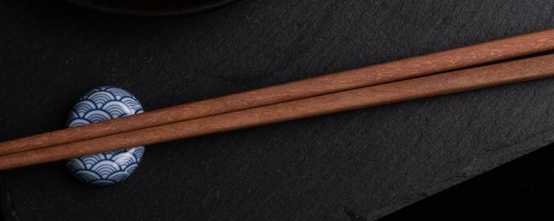 送筷子的寓意是什么意思 送筷子的寓意是什么意思英文