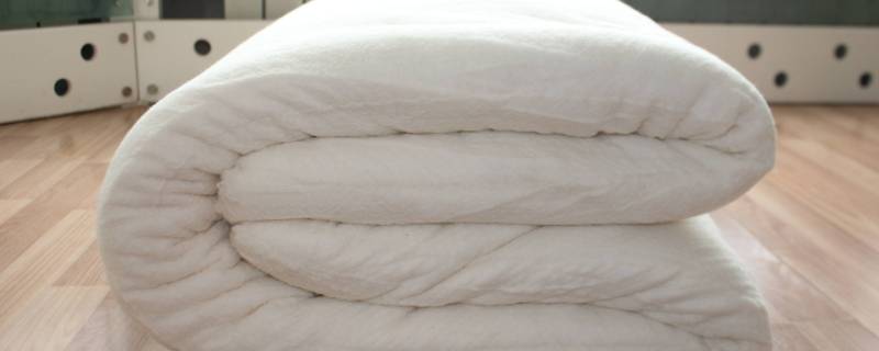 20度暖气盖几斤棉花被（冬天20度盖几斤棉被）