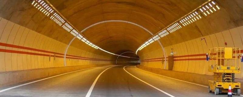 狮子坪隧道有多长（狮子坪隧道海拔多少米）