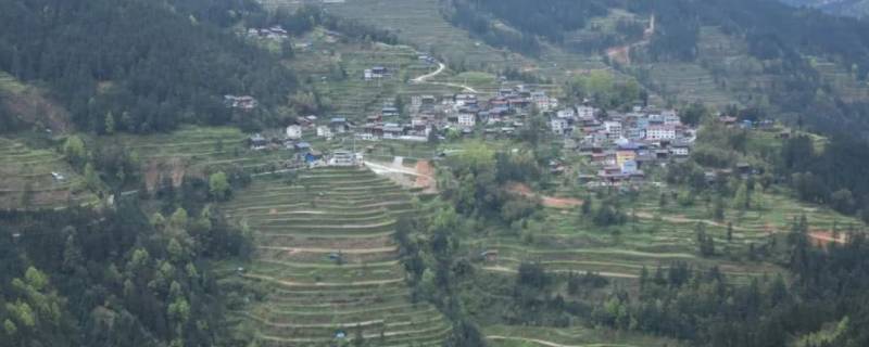 锦屏县属于哪个市（锦屏县属于哪个市区号）