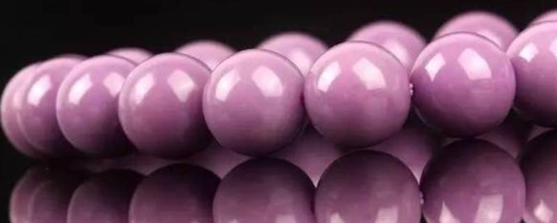 紫云母为什么要泡到水里 紫云母泡水会掉色吗