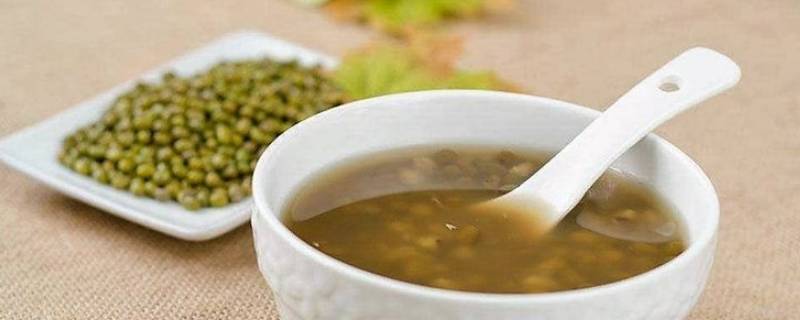 为什么不能用铁锅煮绿豆汤 熬绿豆汤不能用铁锅吗