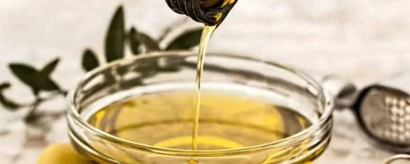 精炼植物油是什么油（精炼植物油是什么油是否含反式脂肪酸）