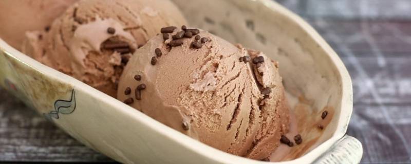 冰淇淋粉是用什么材料做的 用冰淇淋粉做冰淇淋需要什么材料