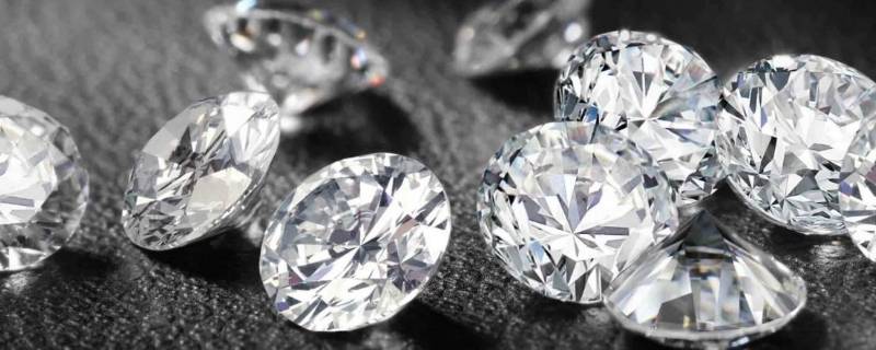 钻石的化学成分是什么（钻石的化学成分是什么意思）