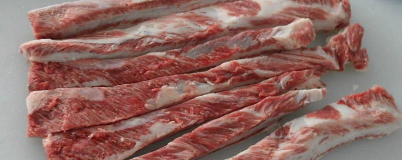 牛肋条肉适合怎么做 牛肋条肉的最简单的做法