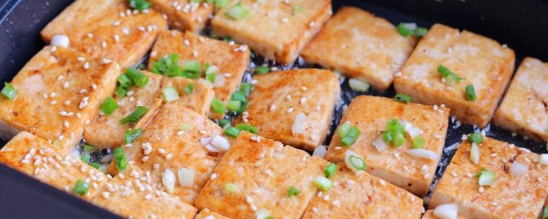 煎豆腐怎么做入味好吃 煎豆腐怎么做入味好吃视频