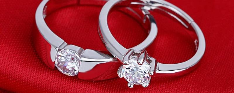 结婚戒指应该戴哪只手 结婚戒指应该戴哪只手上