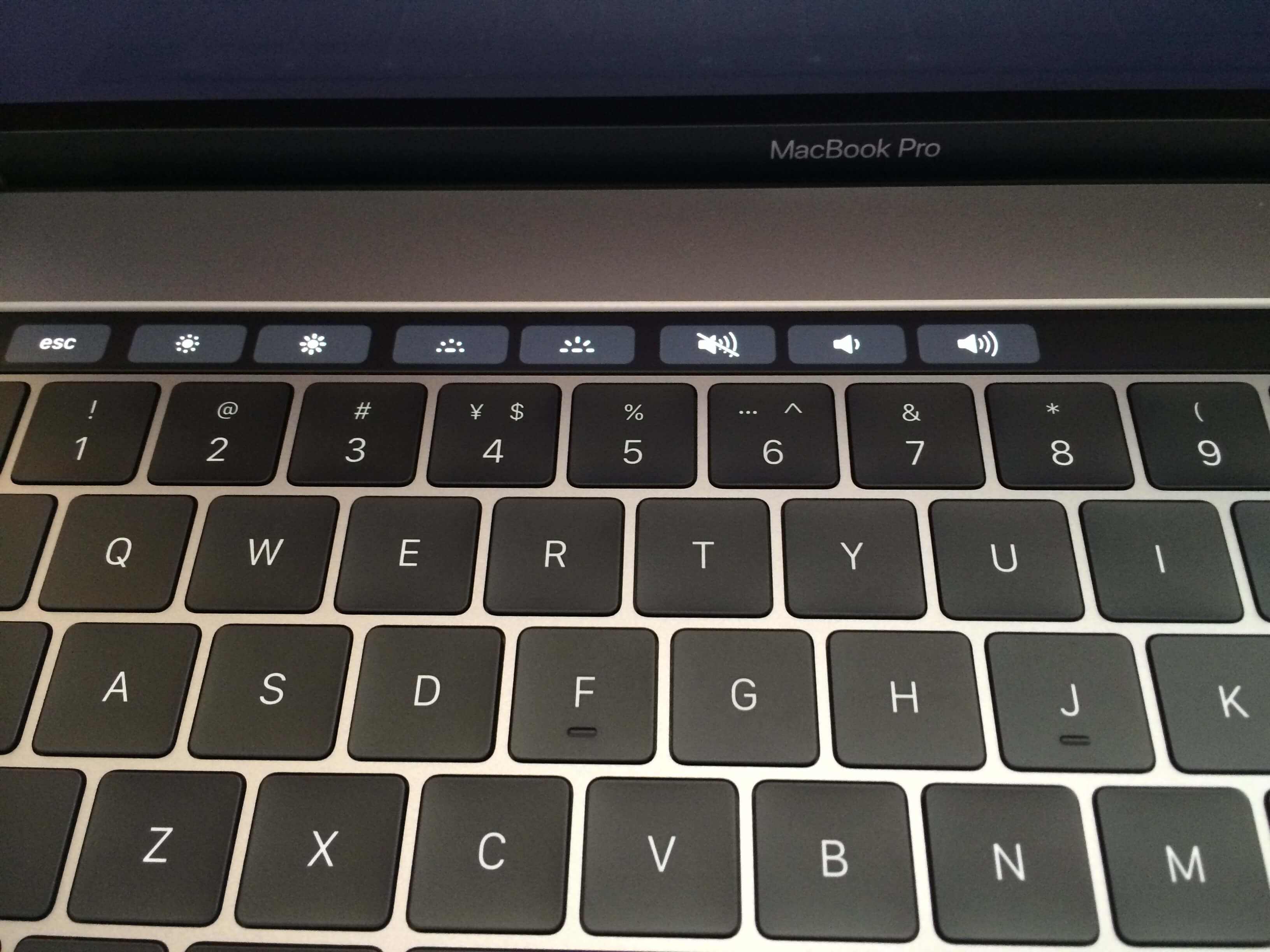macbookpro怎么显示歌词在键盘 macbookair歌词怎么显示在键盘上