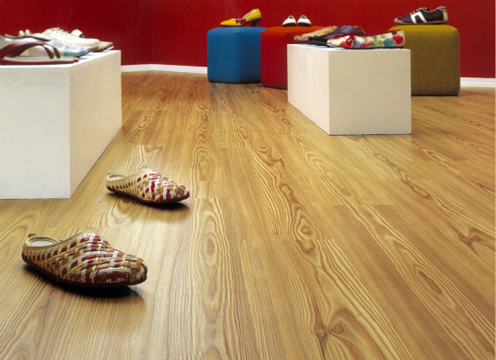 竹塑地板的购选要点有哪些？ 竹木地板和塑木地板