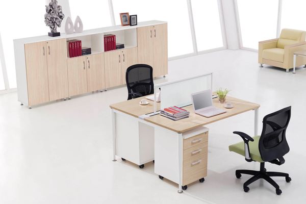 办公桌安装及步骤（办公室桌安装）