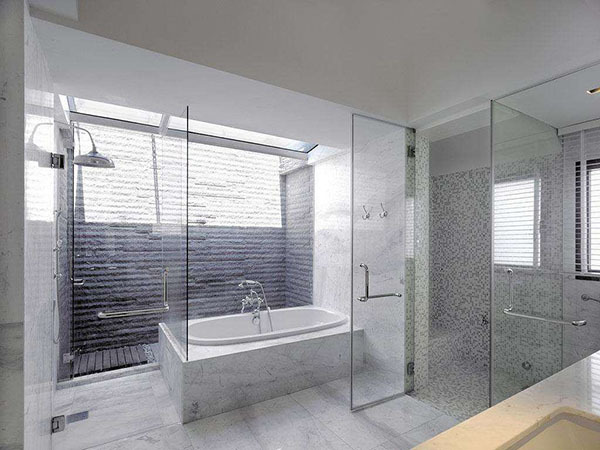 浴室玻璃易结水垢 浴室玻璃易结水垢怎么处理
