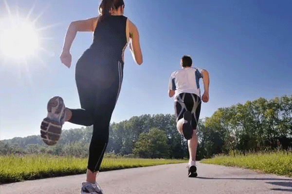 跳绳和跑步那个减肥效果好 跳绳和跑步那个减肥效果好?