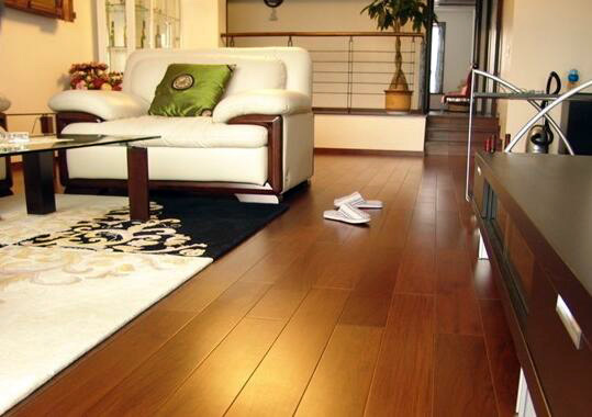 复合地板：美观耐磨的好地板 优质复合地板