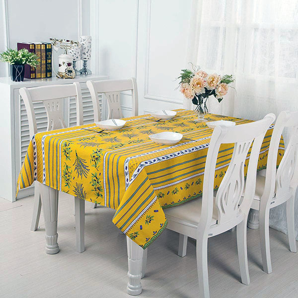 家用餐桌布都有哪些选择 家用餐桌布都有哪些选择呢