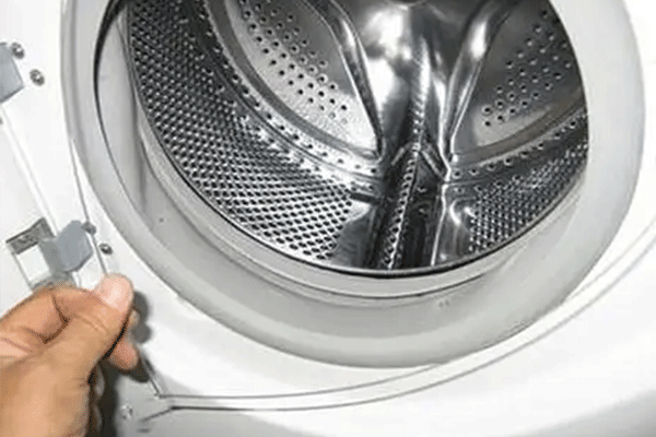 洗衣机为什么甩不干水 海尔洗衣机为什么甩不干水