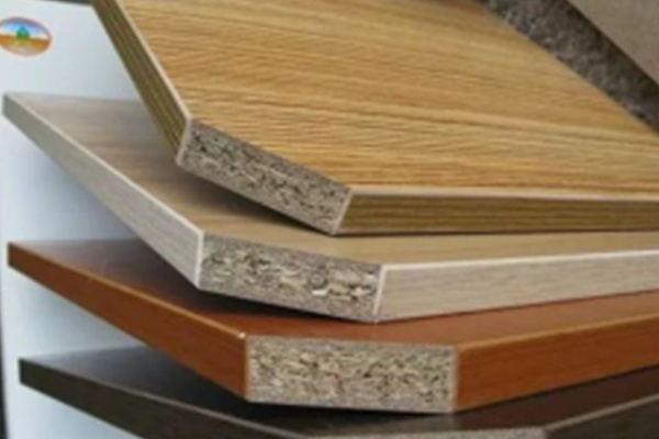什么是实木颗粒板 有实木颗粒板的特点是什么