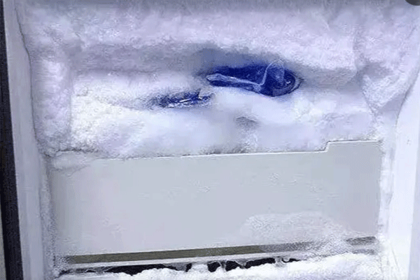冰箱为什么会结冰结霜  怎样防止冰箱结冰结霜