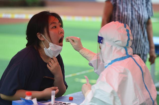 进一步提升防控的科学性、精准性——二十条优化措施热点问答之一    