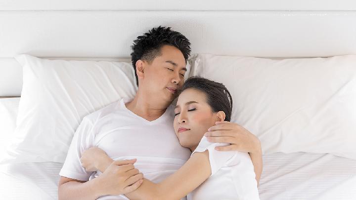 夫妻过度性生活会带来6大影响 夫妻生活过渡频繁对女性身体好不好?