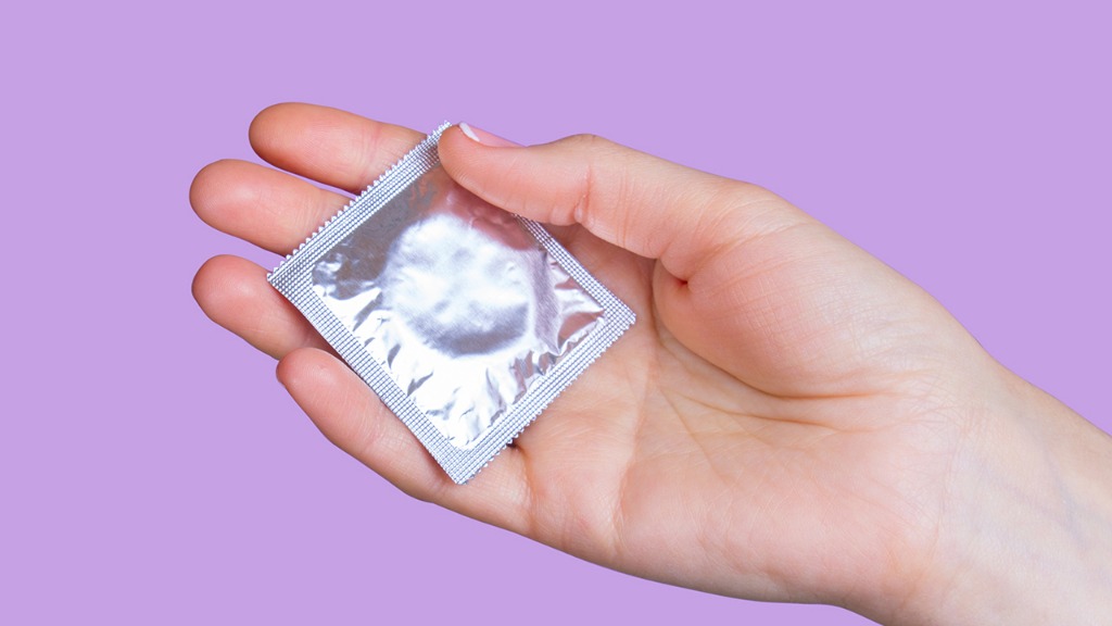 体外射精避孕法不可取 体外避孕可行吗