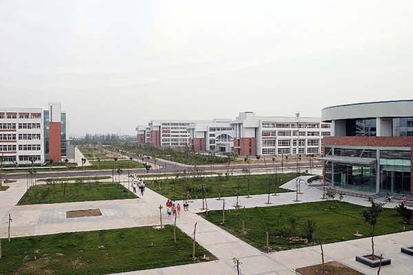 大学转户口就是个坑（大学转户口的利弊）